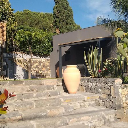Avocado B&B Beyond Giardini Naxos Exterior photo