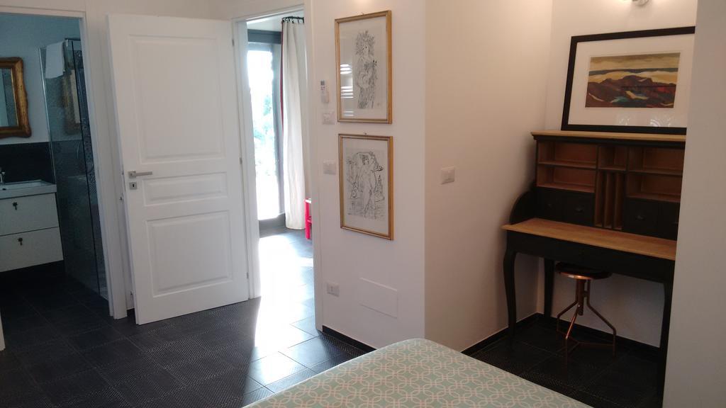 Avocado B&B Beyond Giardini Naxos Room photo