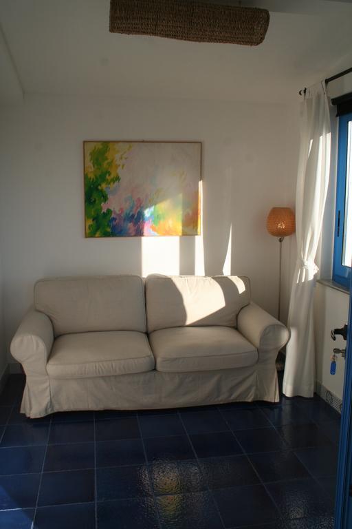 Avocado B&B Beyond Giardini Naxos Room photo
